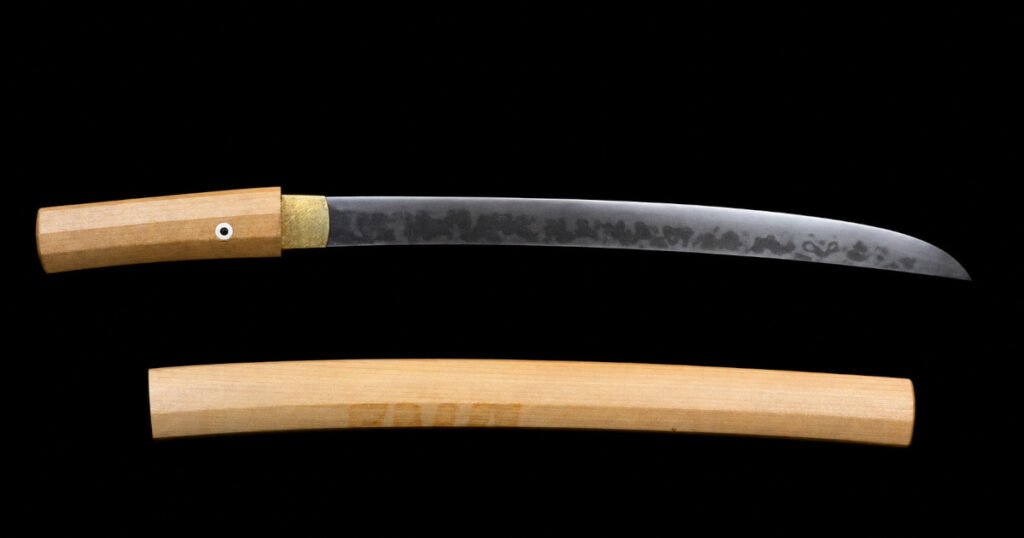 Late Muromachi Wakizashi – Hitatsura Hamon