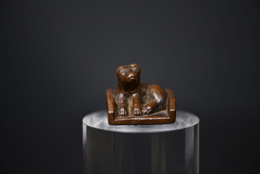 Dog Netsuke in Wood – Dated 1859