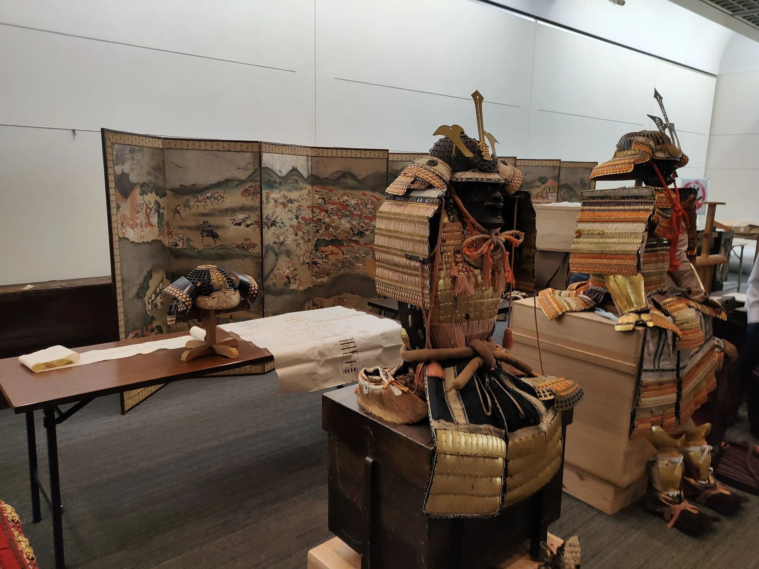 Biannual dealers Tokio auction 7