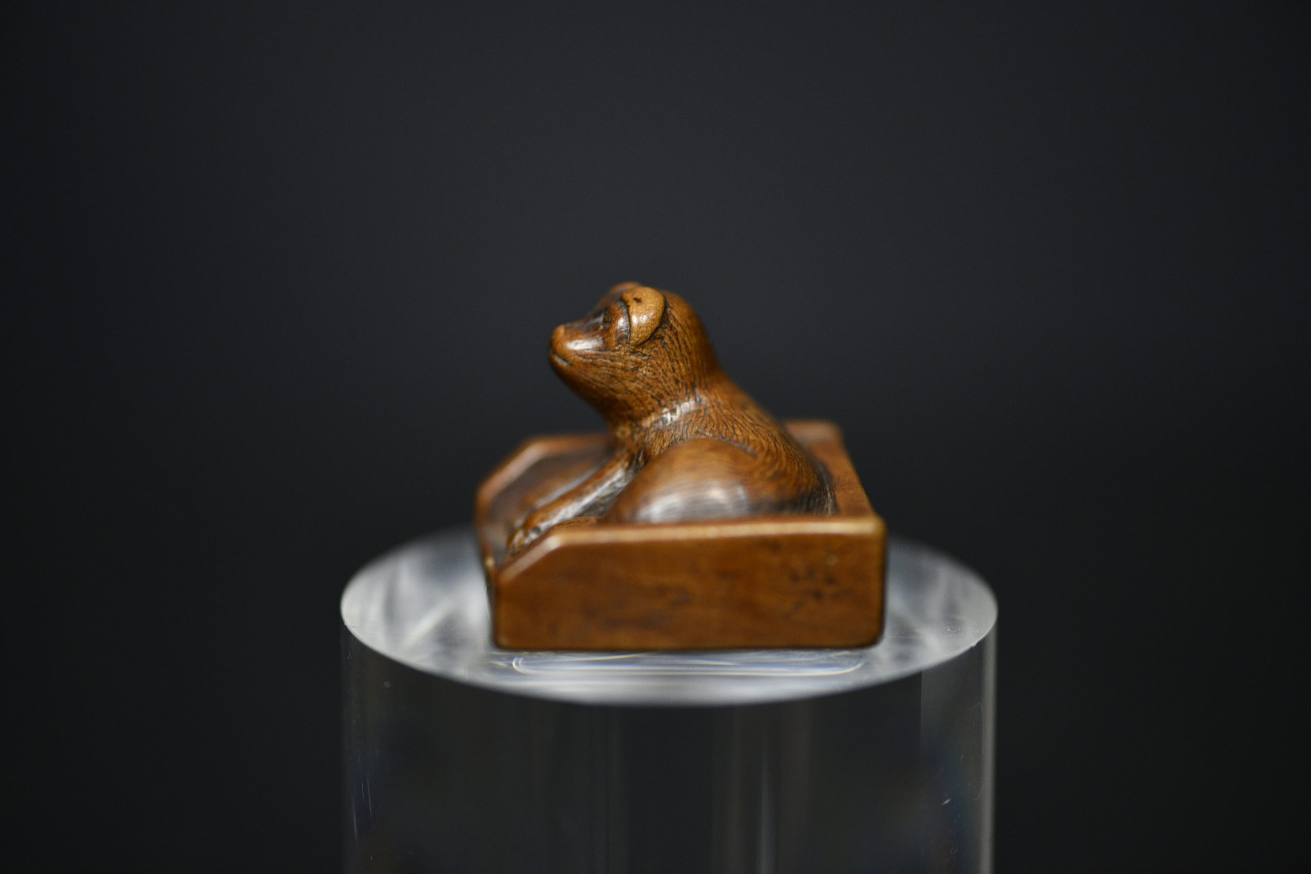 dog dated netsuke