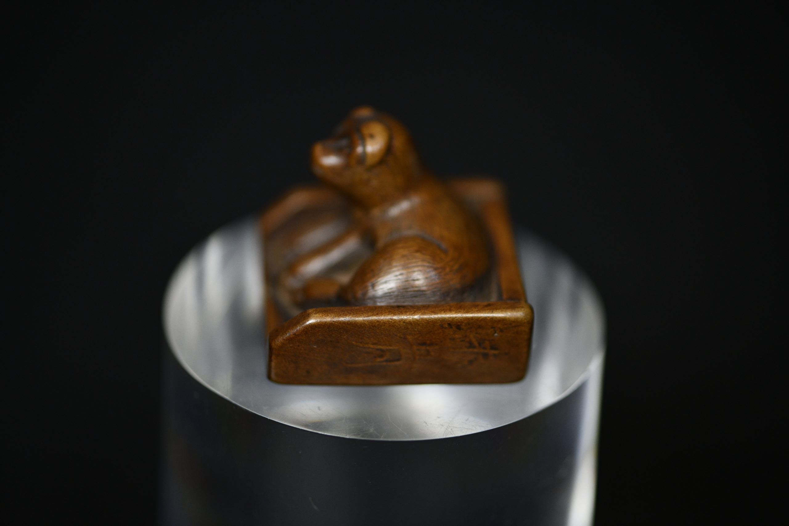 dog dated netsuke