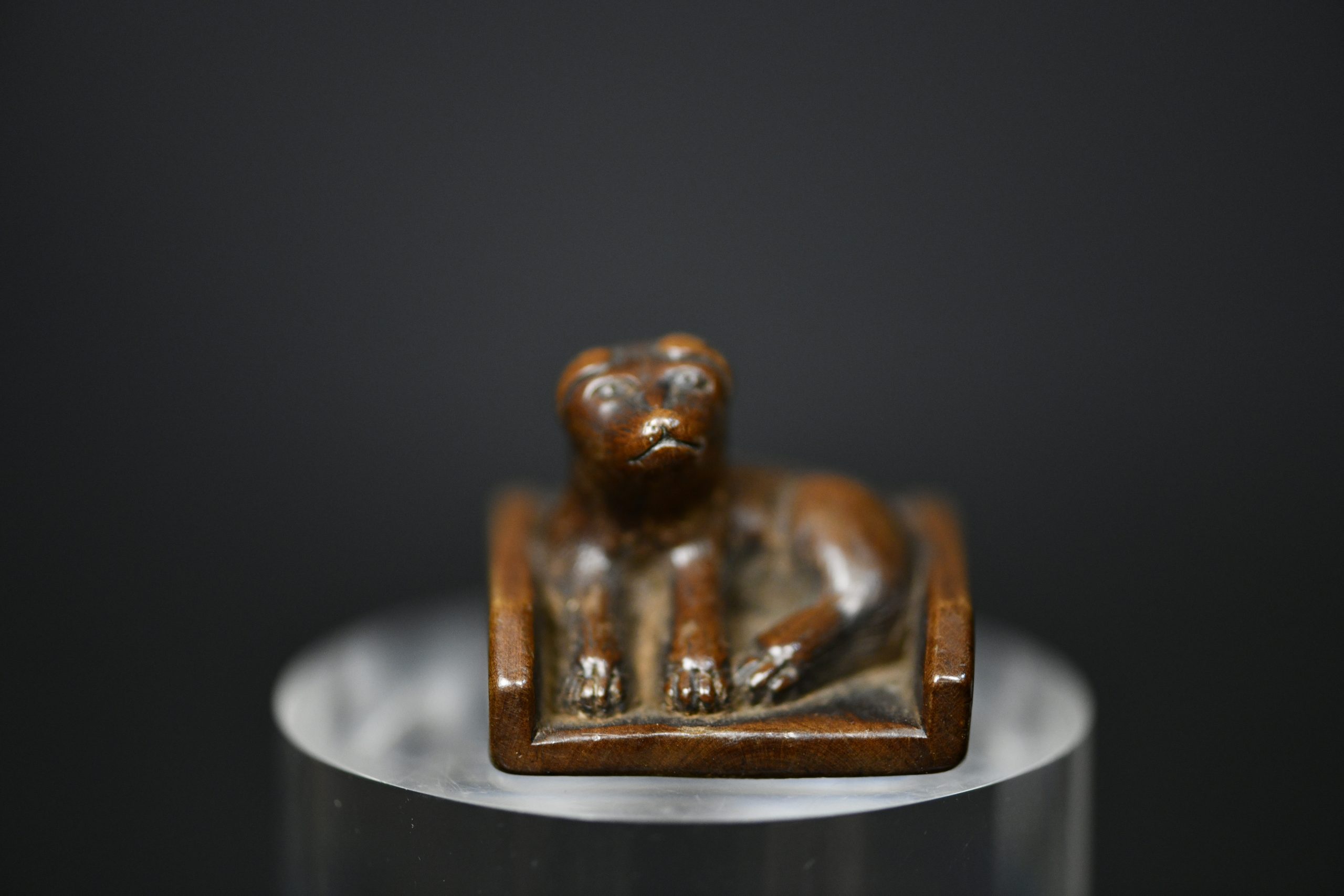 dog dated netsuke