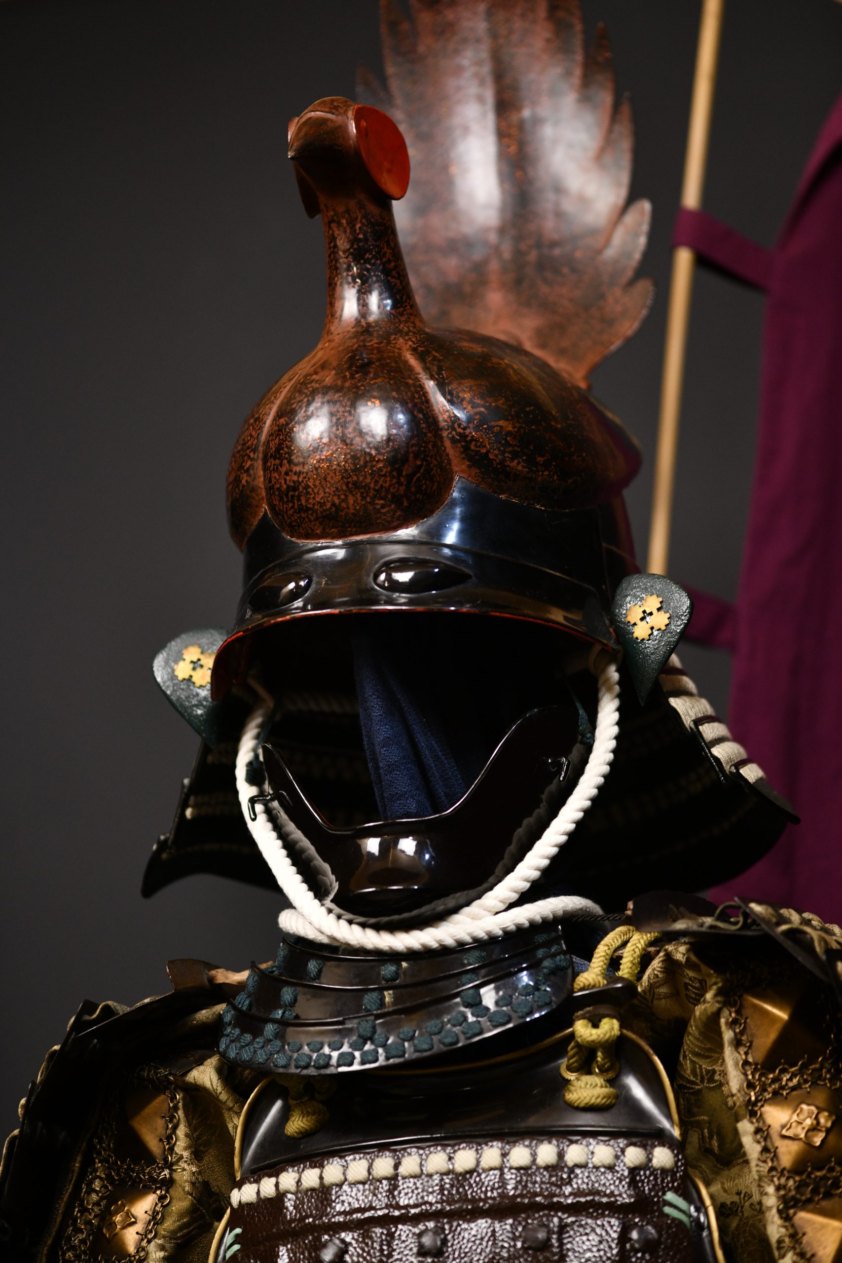 Gusoku pheasant kawari kabuto