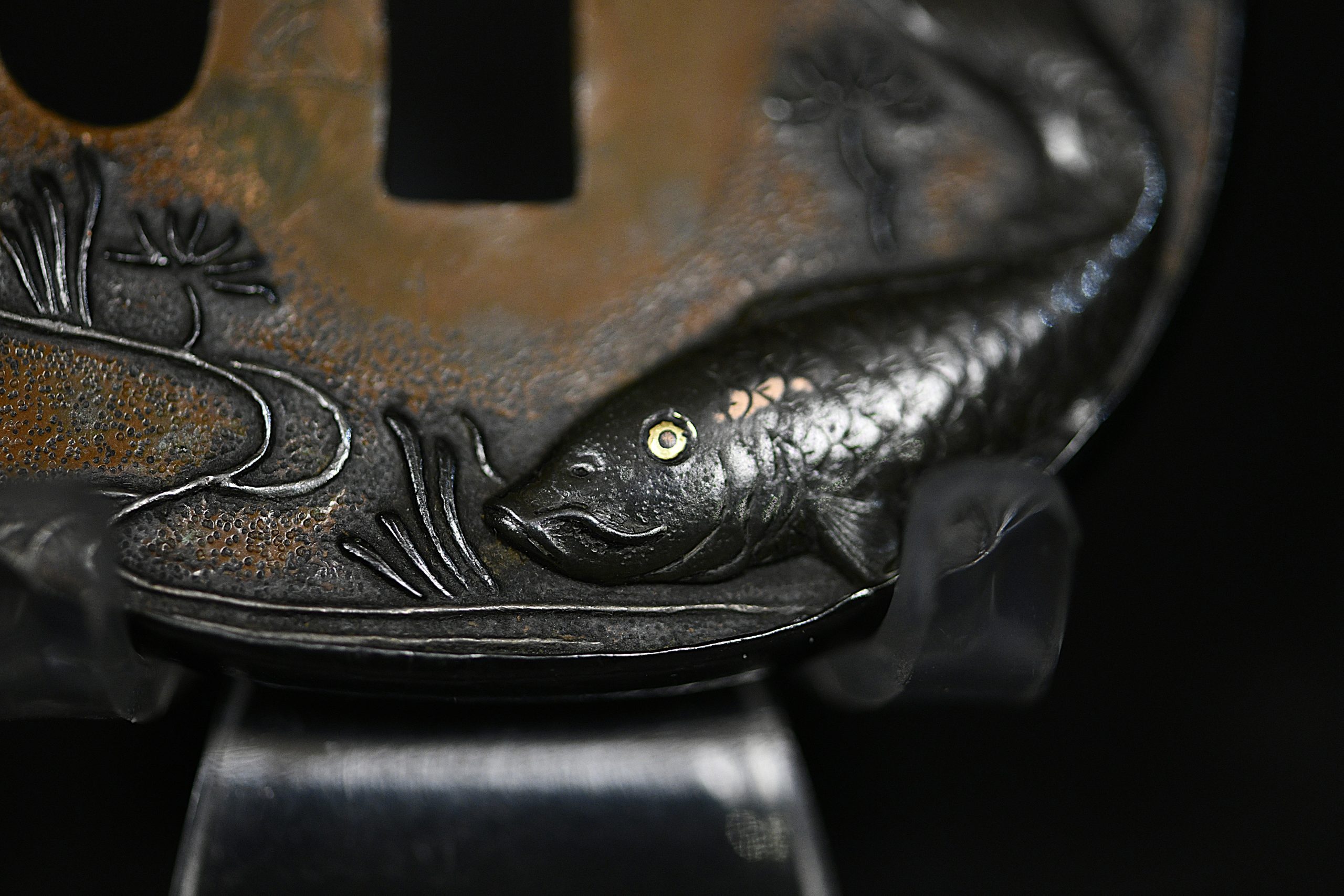 Marugata copper koi tsuba NBTHK hozon