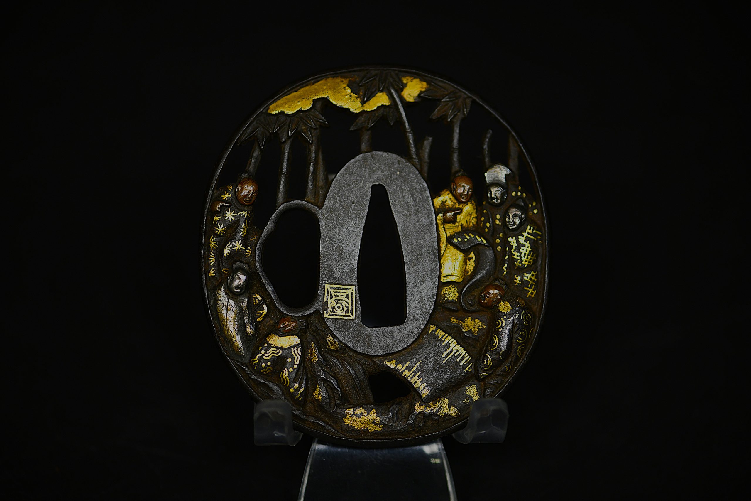Marugata iron tsuba nobles NBTHK hozon