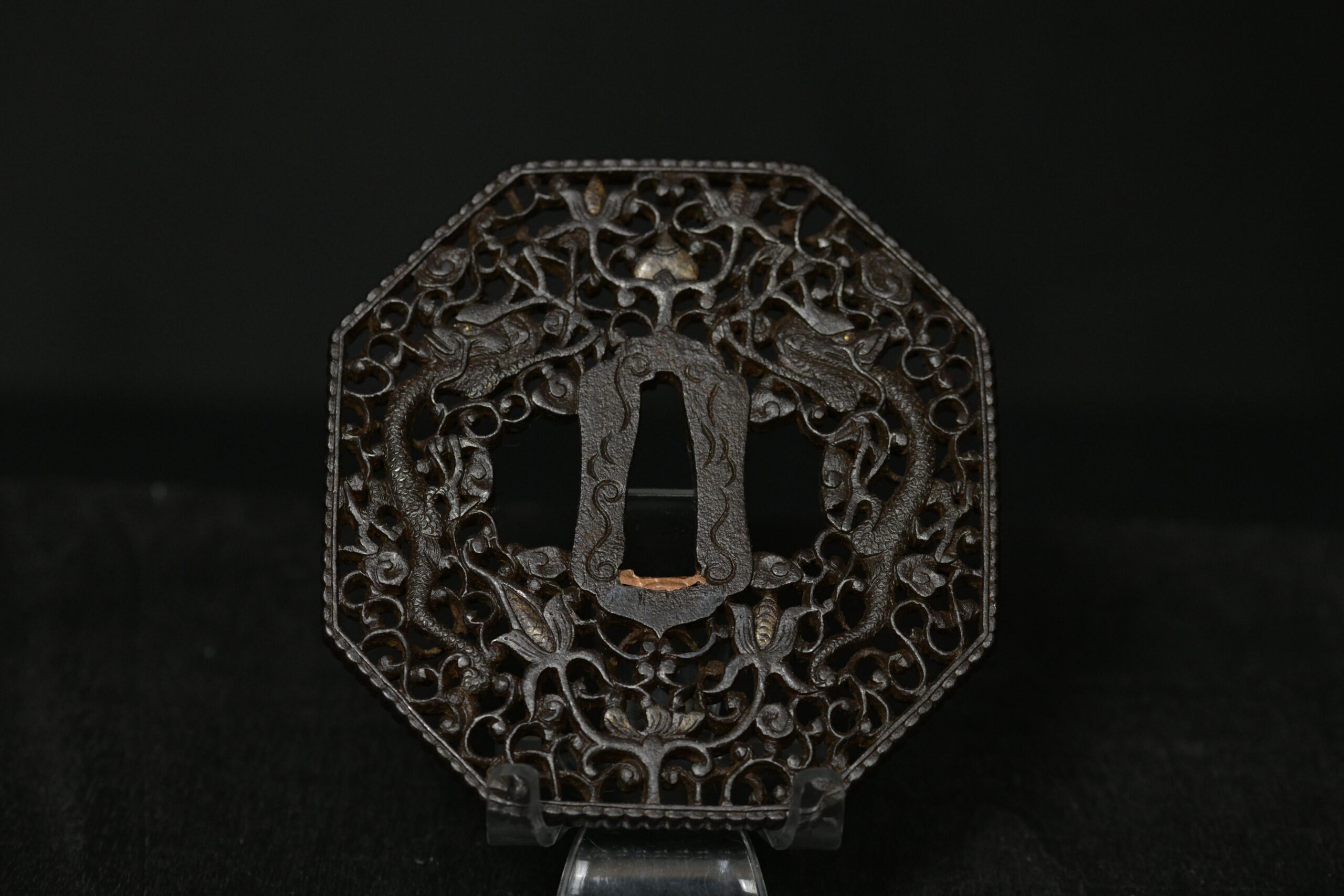 Oktogonale Nanban-Tsuba aus Eisen – Bild 9