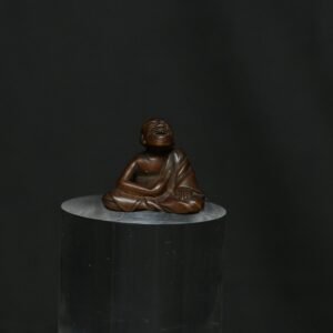 Netsuke sneezer wood