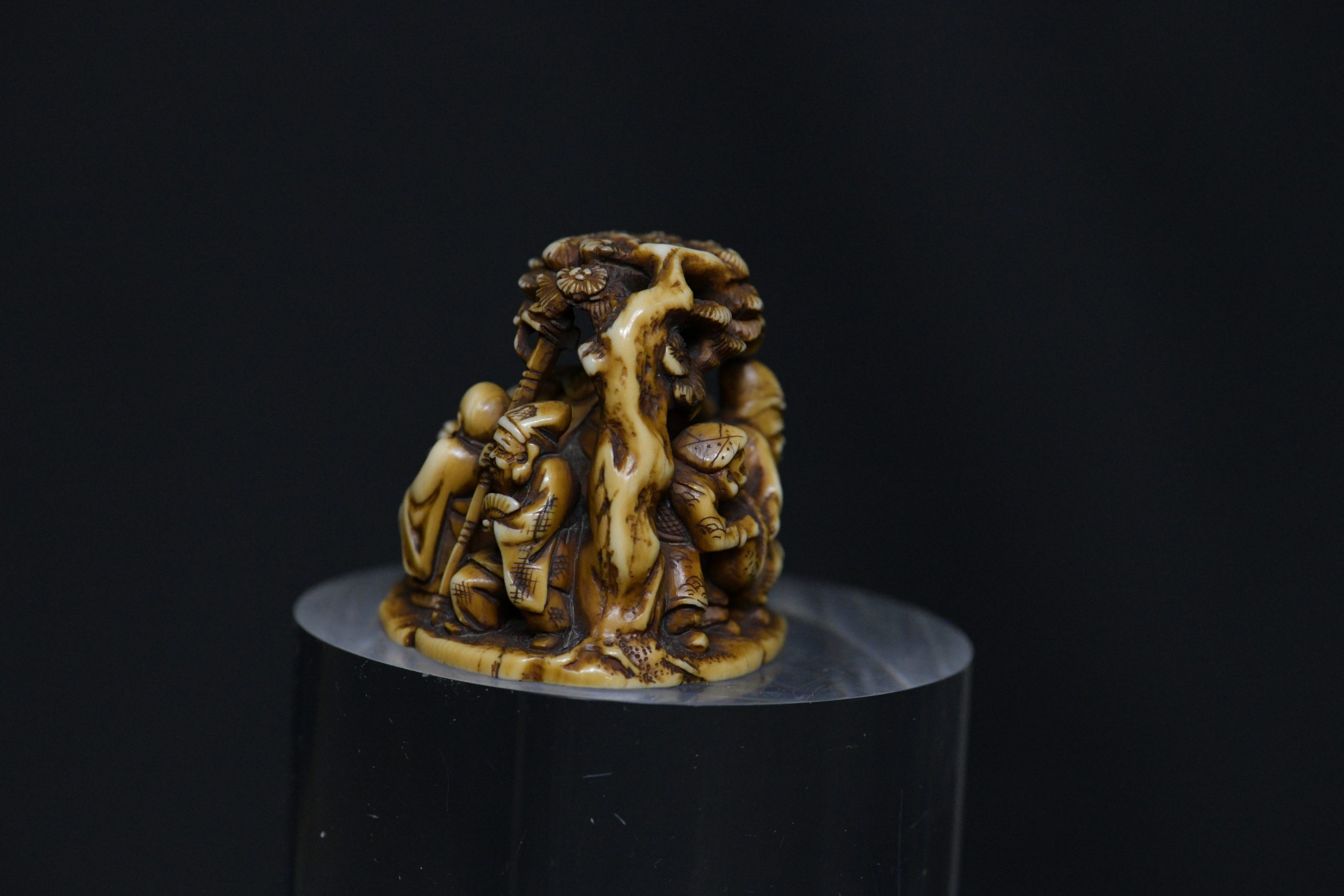 Netsuke Shichifukujin ivory