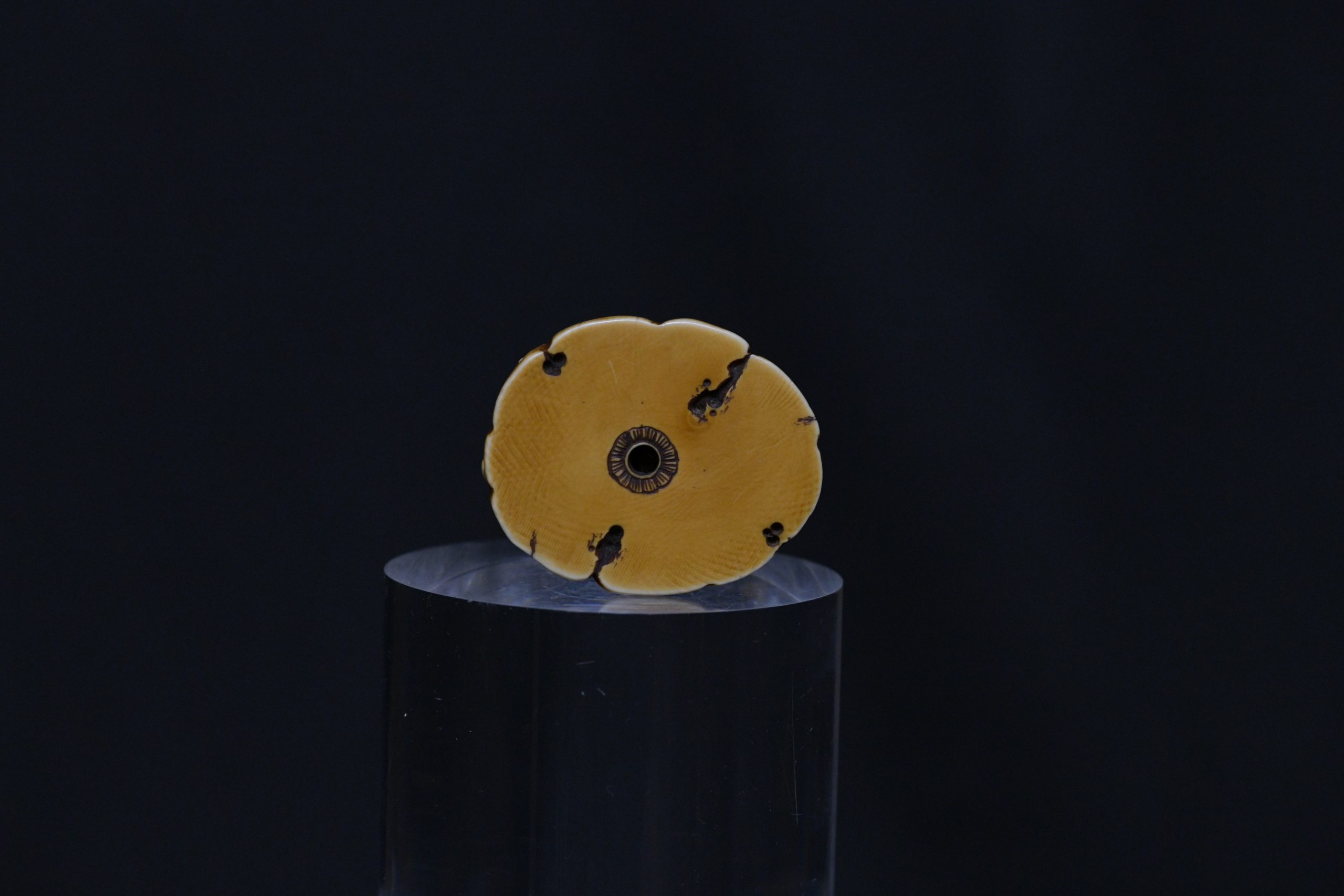 Netsuke Shichifukujin ivory