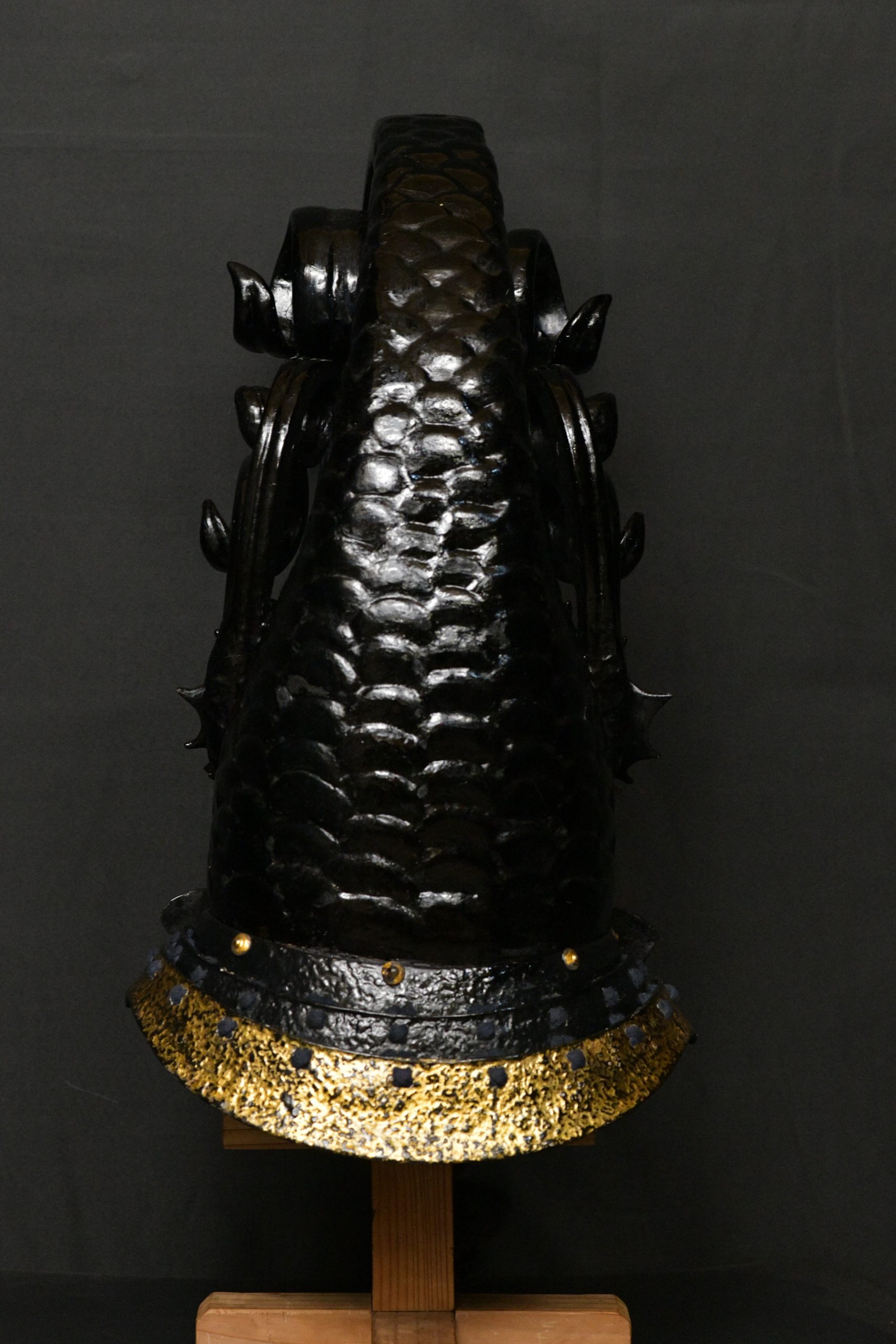 Kawari Kabuto Shachihoko