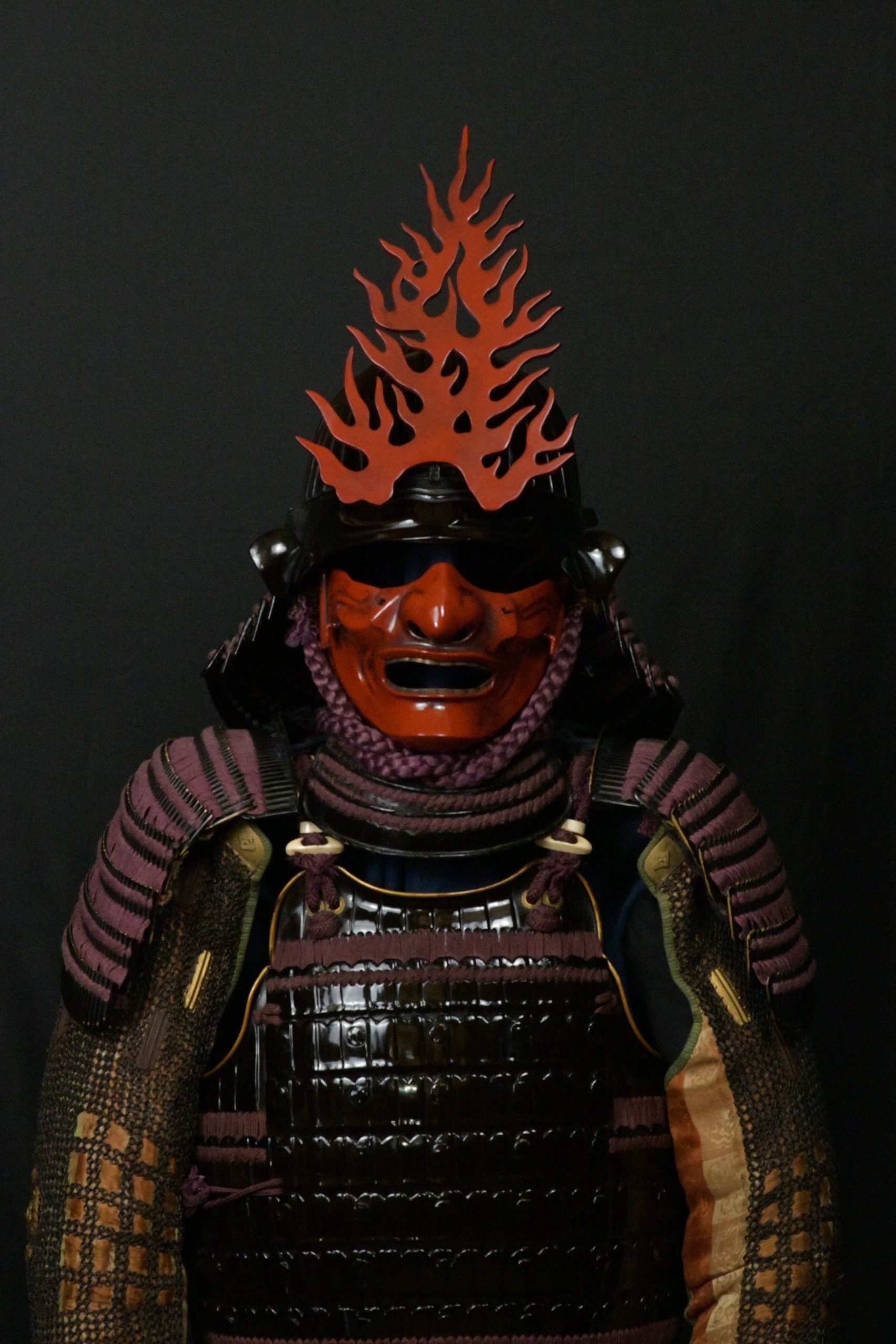 Red menpo gusoku