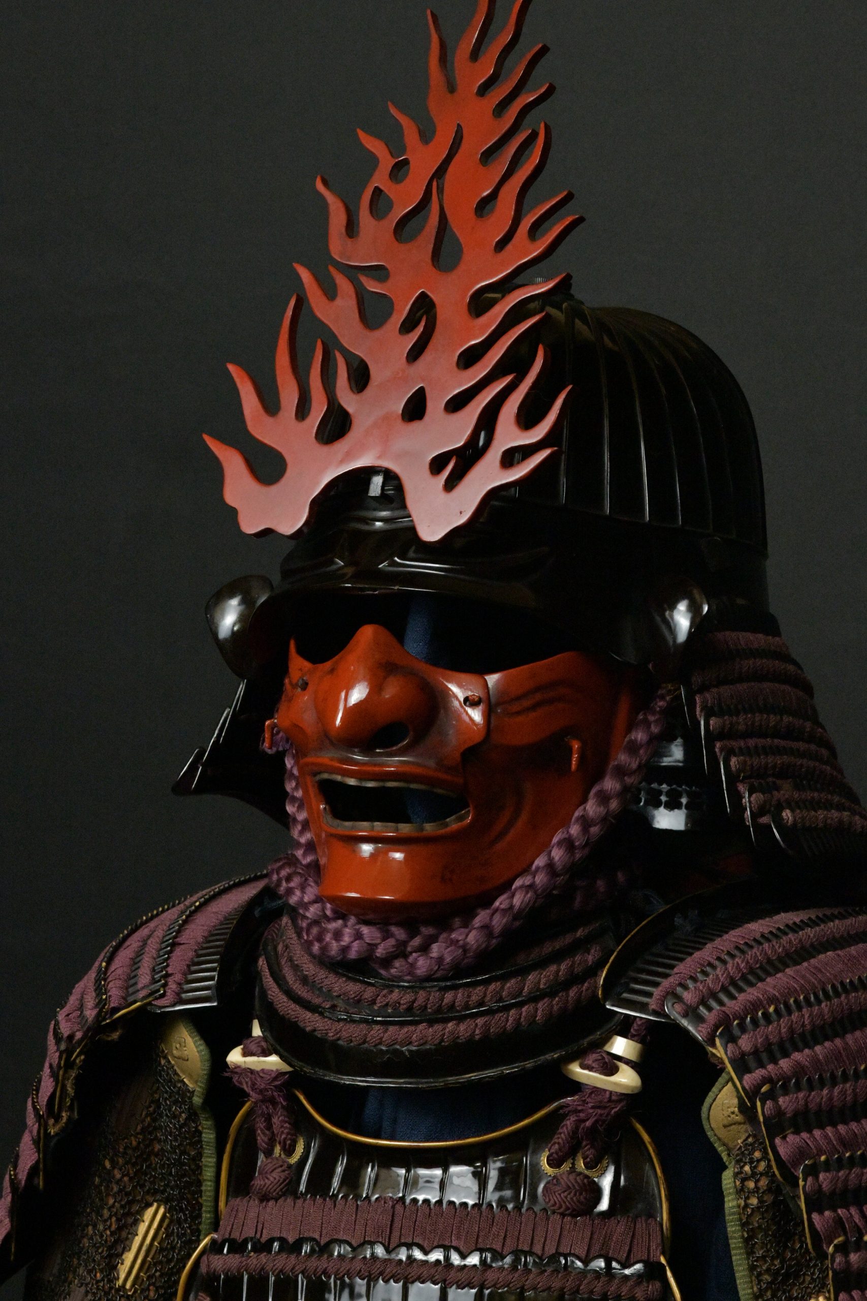 Red menpo gusoku