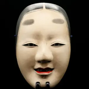 Noh mask ko omote