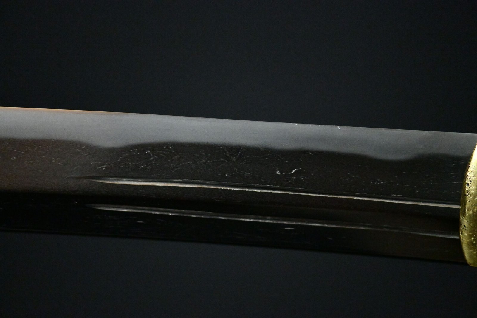 Nihonto-Wakizashi-Horimono-in-Shirasaya