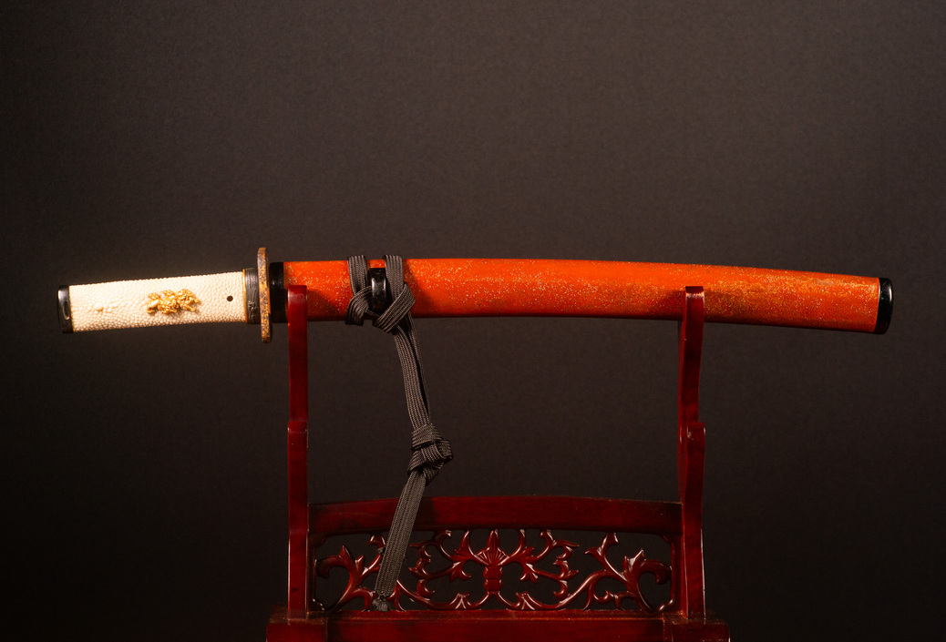 Edo Period Ko-Wakizashi with Gold-Flecked Koshirae