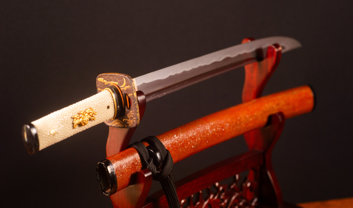 Edo Period Ko-Wakizashi with Gold-Flecked Koshirae