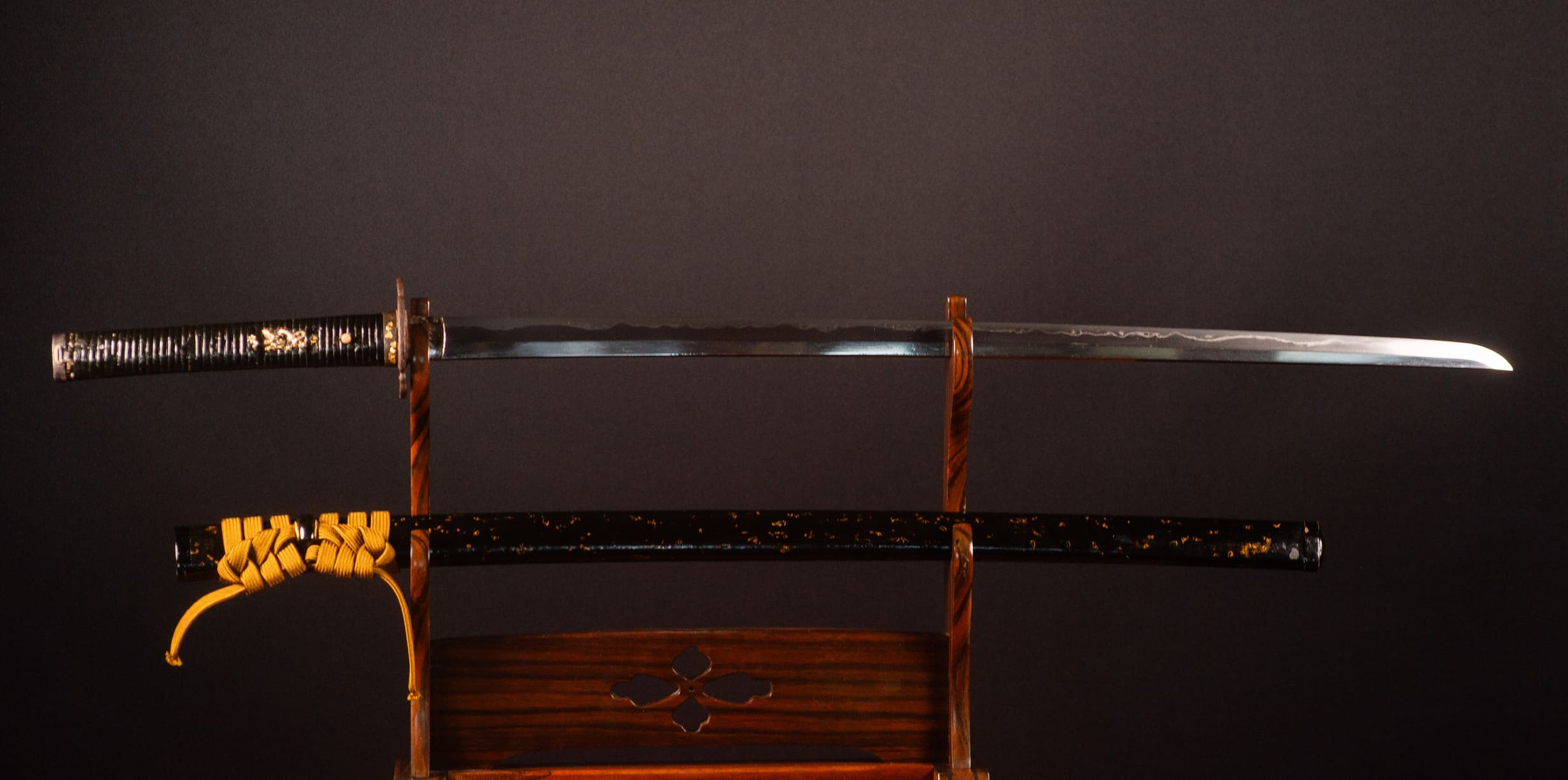 High Edo Period Katana with Daimyō Koshirae · 75.8 cm Shintō Blade