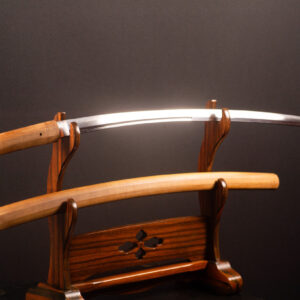 Signed Muromachi Tachi by Tsunahiro