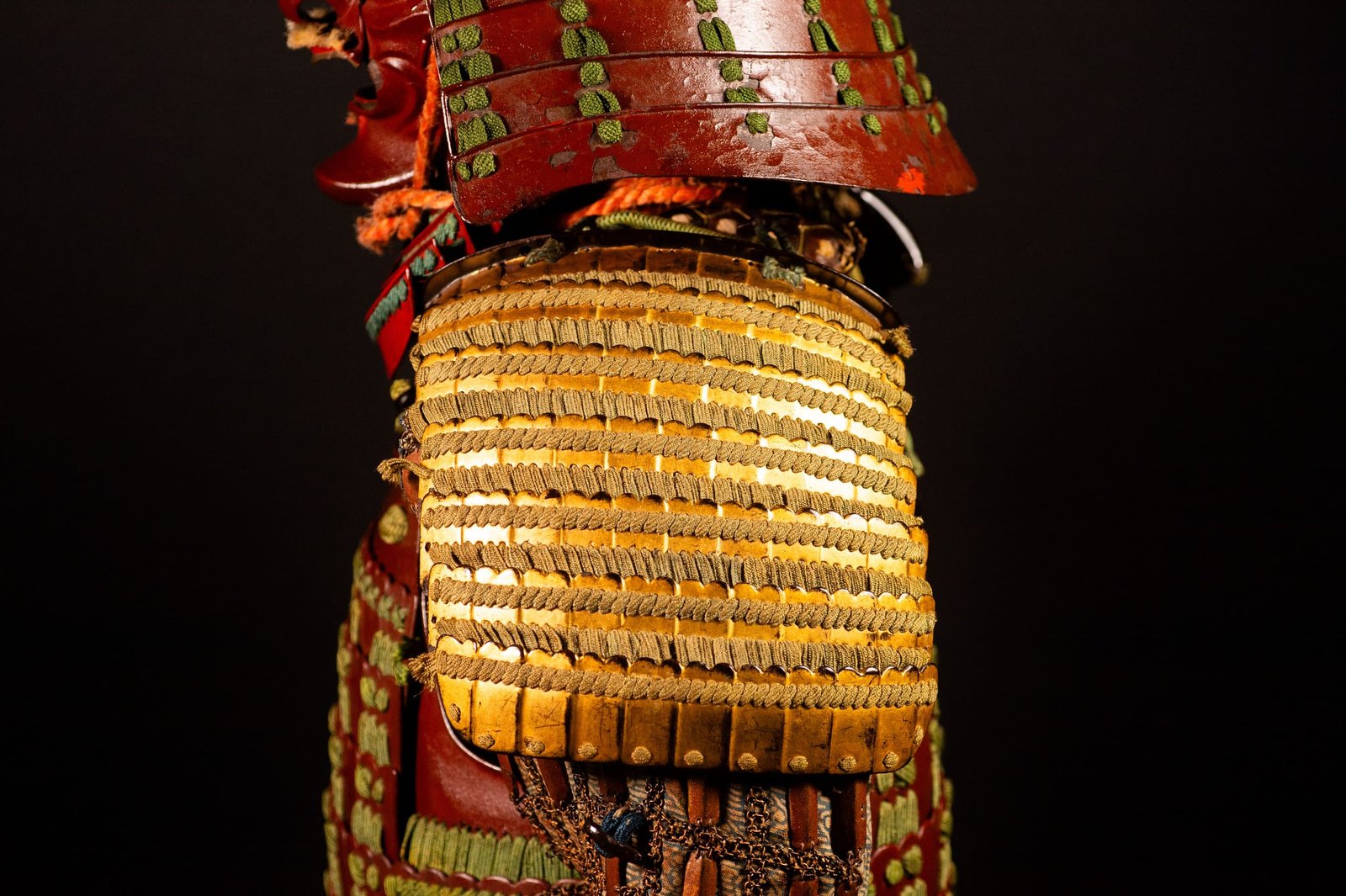 Certified Japanese Samurai Armor (Gusoku) – Red Lacquer Nimai-Dō and Moegi Lacing
