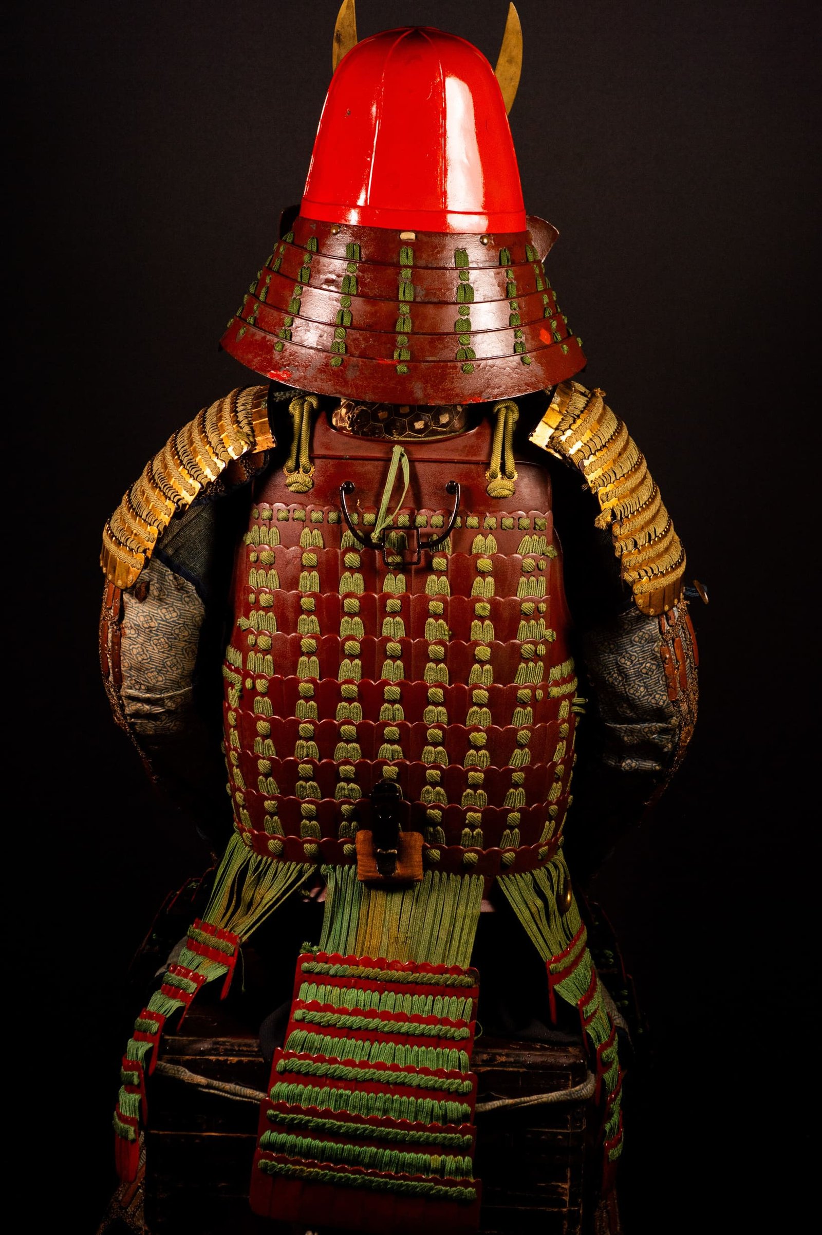Certified Japanese Samurai Armor (Gusoku) – Red Lacquer Nimai-Dō and Moegi Lacing
