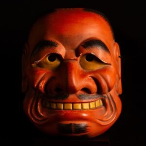 Máscara Noh japonesa antigua Tobide — Deidad de madera lacada en bermellón con ojos y dientes dorados