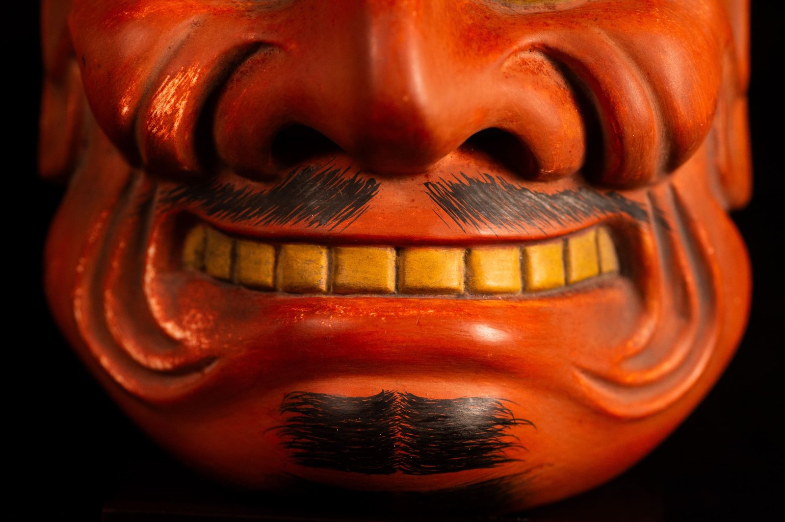 Antique Japanese Noh Mask Tobide – Vermilion-Lacquered Wooden Deity Mask with Gilt Eyes and Teeth - Image 9