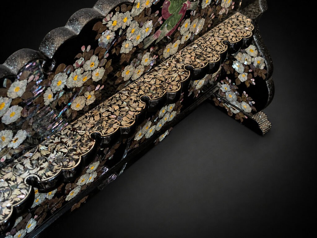 19th Century Japanese Katana-kake with Raden Inlay