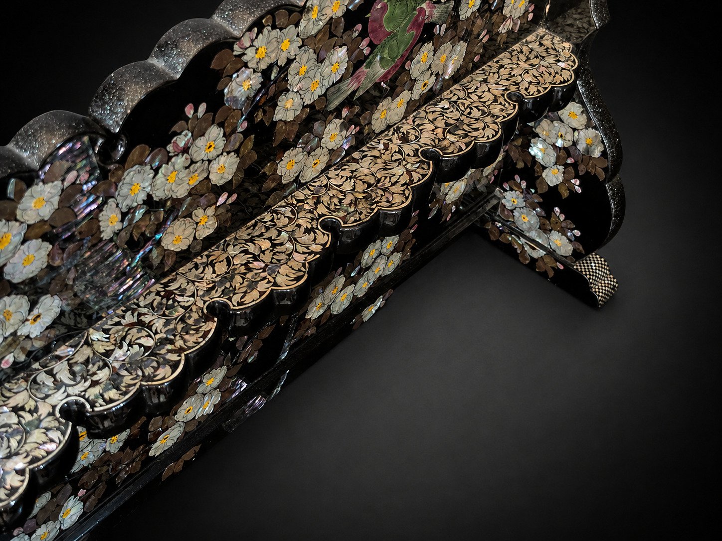 19th Century Japanese Katana-kake with Raden Inlay