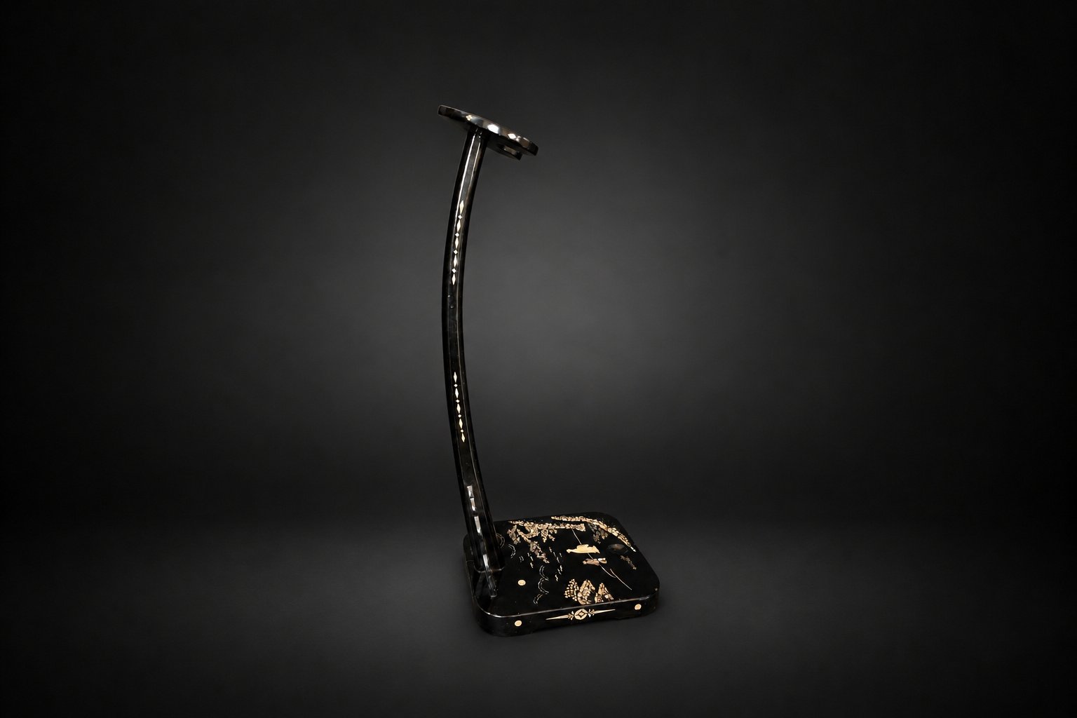 19th Century Katana-kake with Aogai Raden Landscape