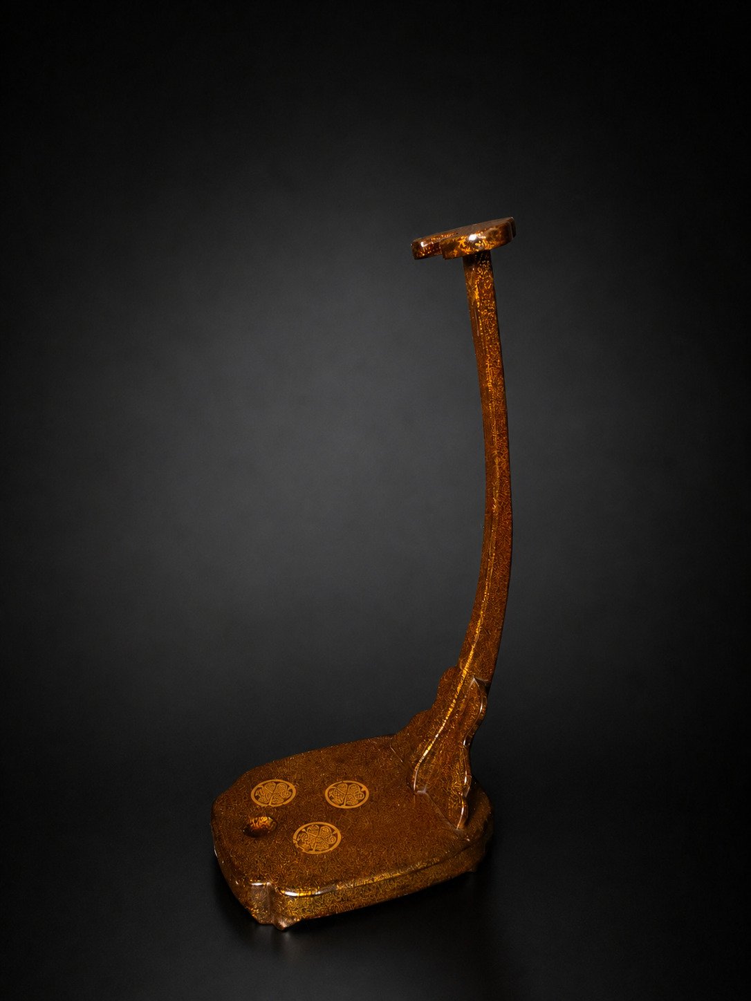 19th Century Katana-kake with Tokugawa Mon & Gold Lacquer
