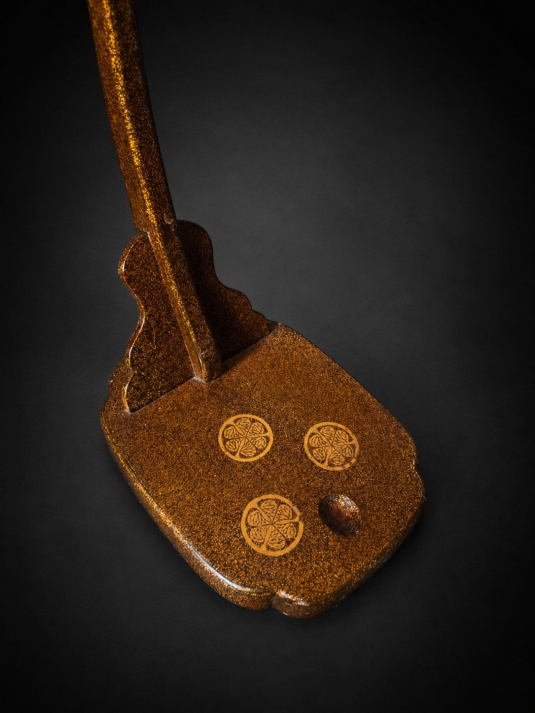 19th Century Katana-kake with Tokugawa Mon & Gold Lacquer