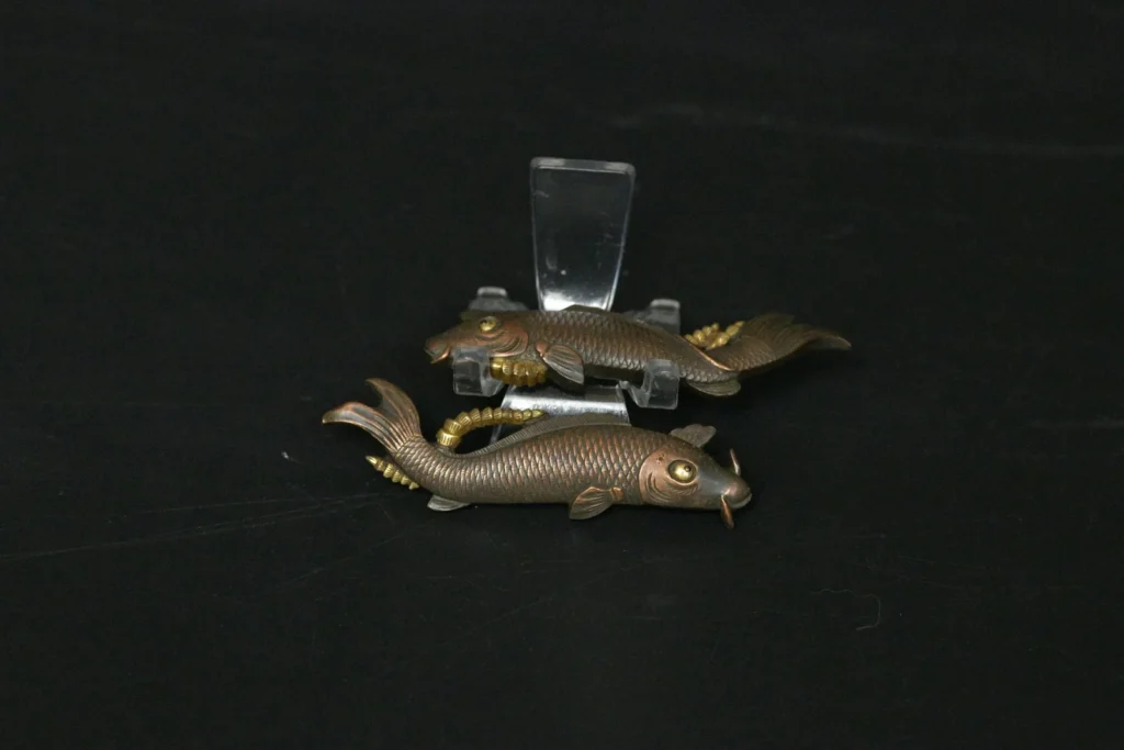 Menuki koi fish copper