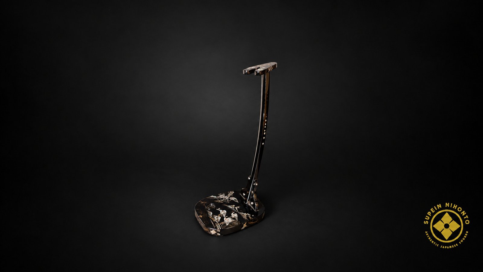 Late 19th Century Katana-kake with Aogai Raden Landscape