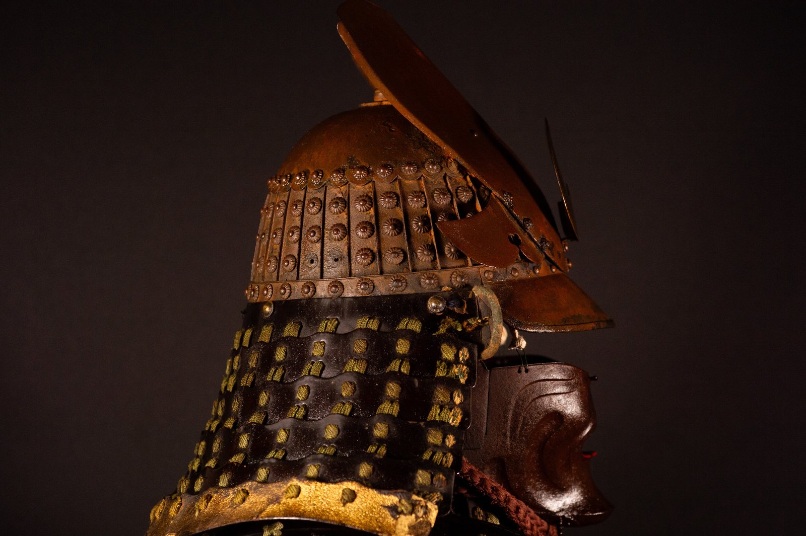 Mid-Edo Samurai Gusoku – Complete Japanese Armor