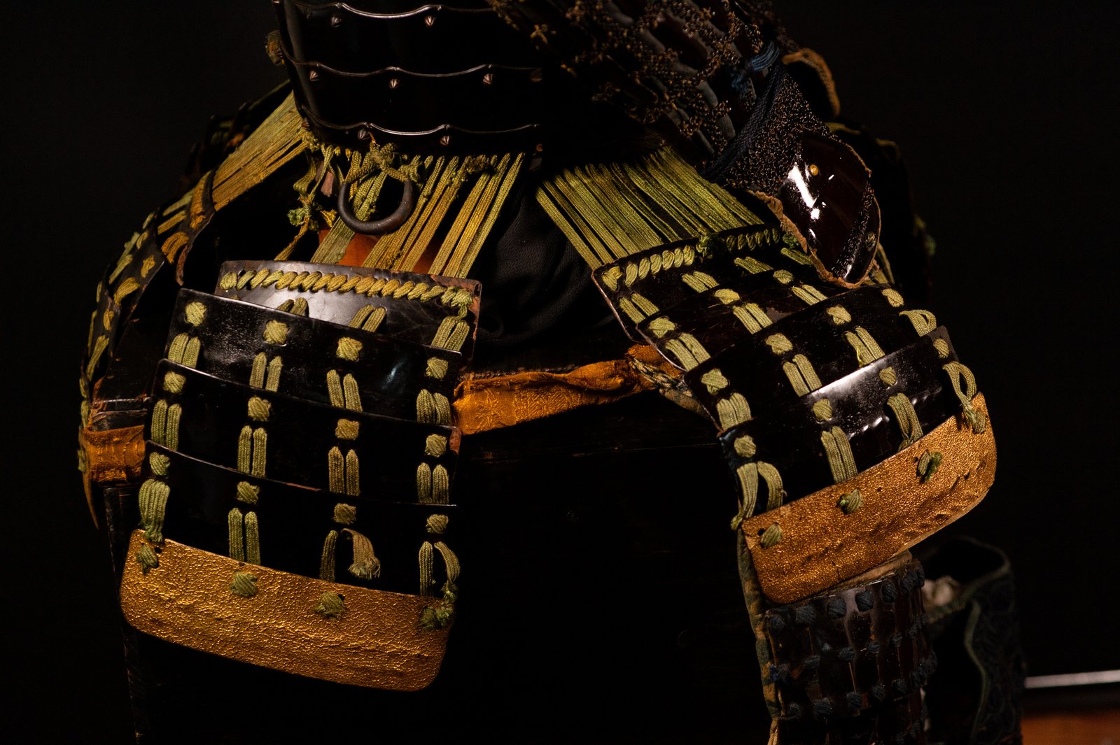 Mid-Edo Samurai Gusoku – Complete Japanese Armor