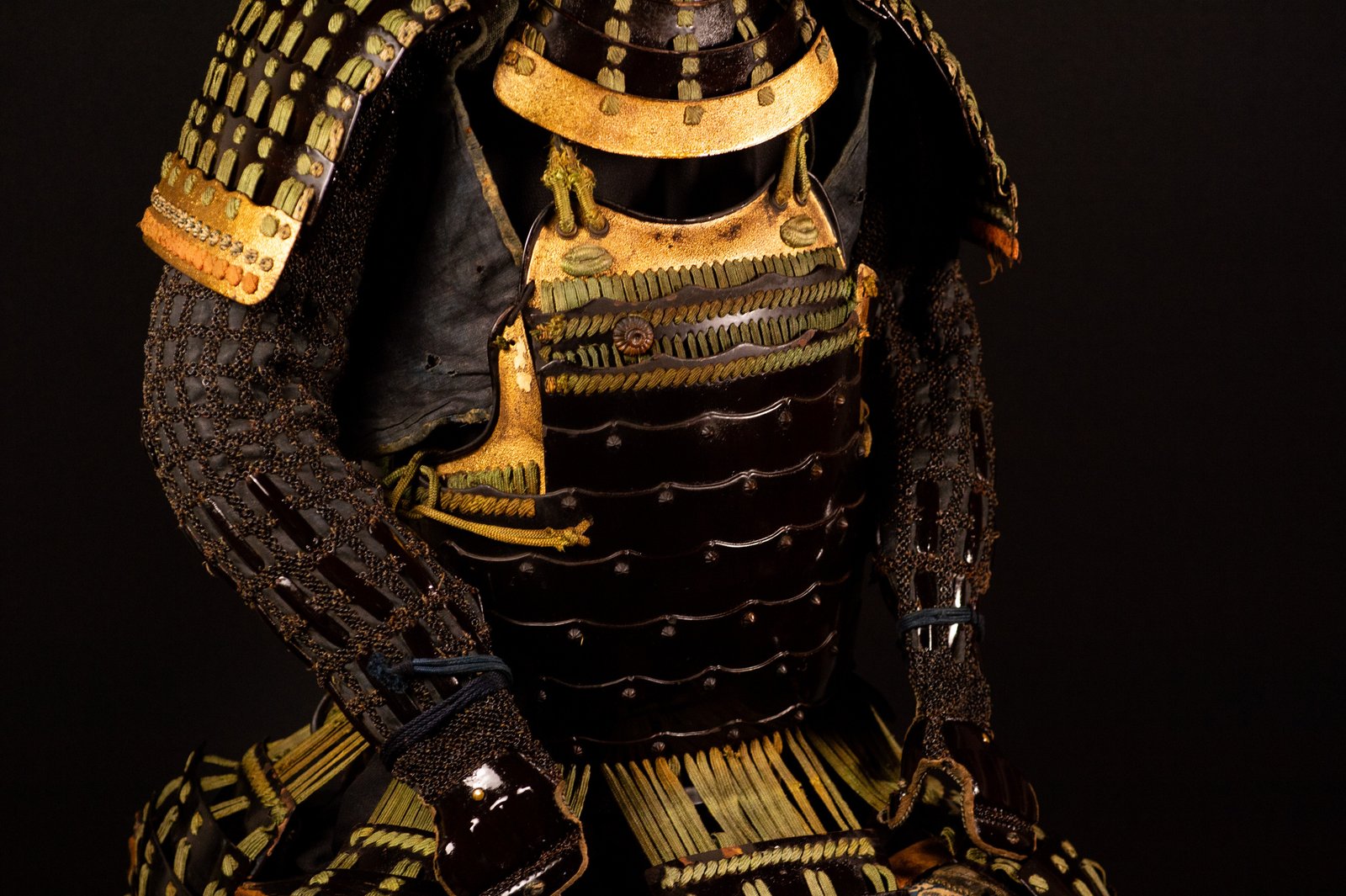 Mid-Edo Samurai Gusoku – Complete Japanese Armor