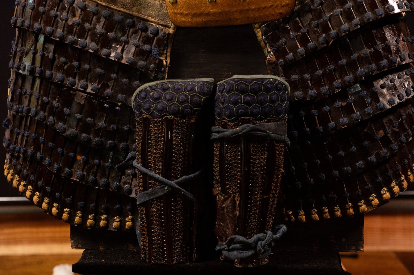 Mid-Edo Samurai Gusoku – Complete Japanese Armor