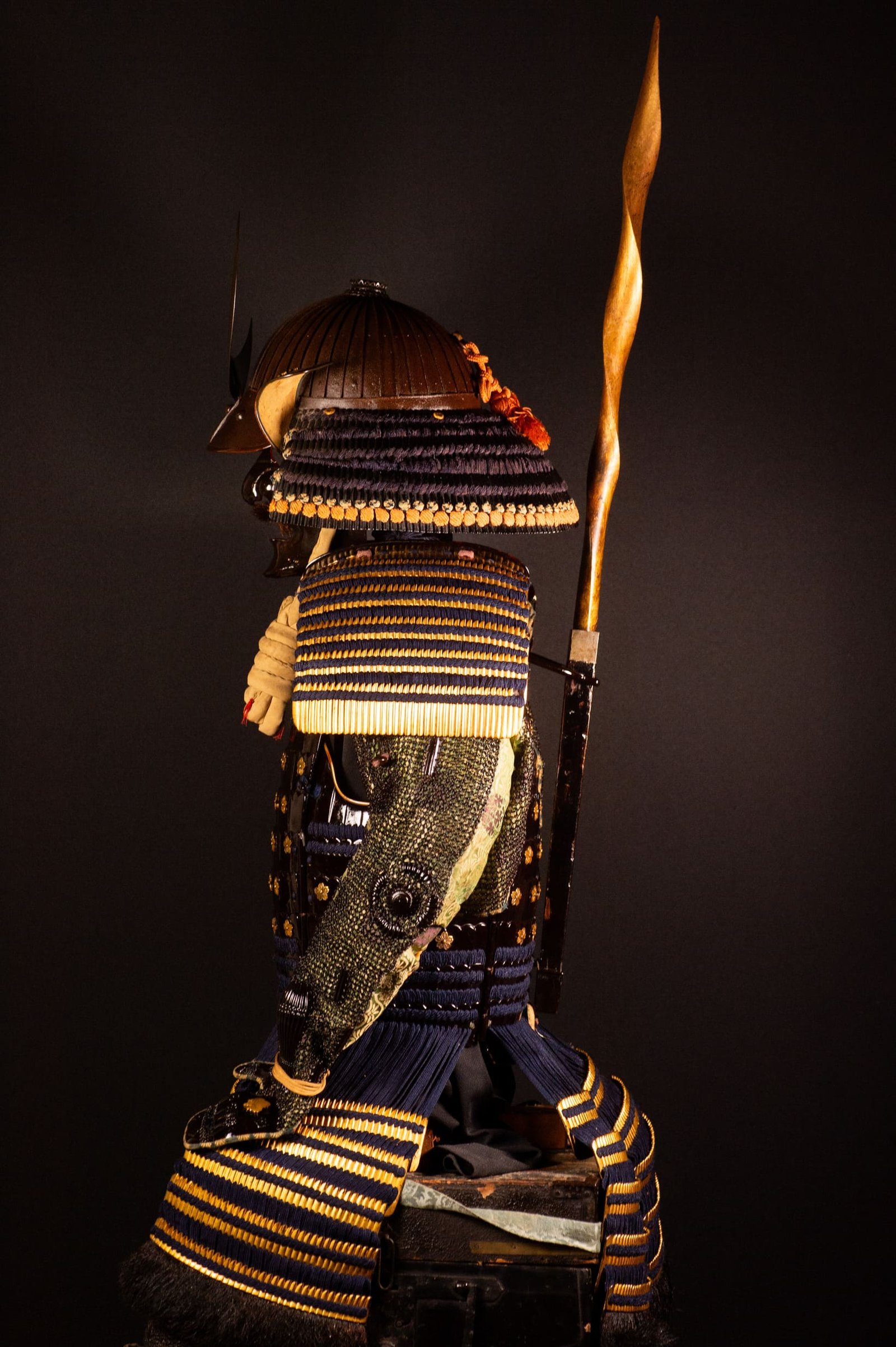 Edo-period Japanese samurai armor with crescent-moon maedate, Tokugawa mitsuba-aoi crests and indigo lacing