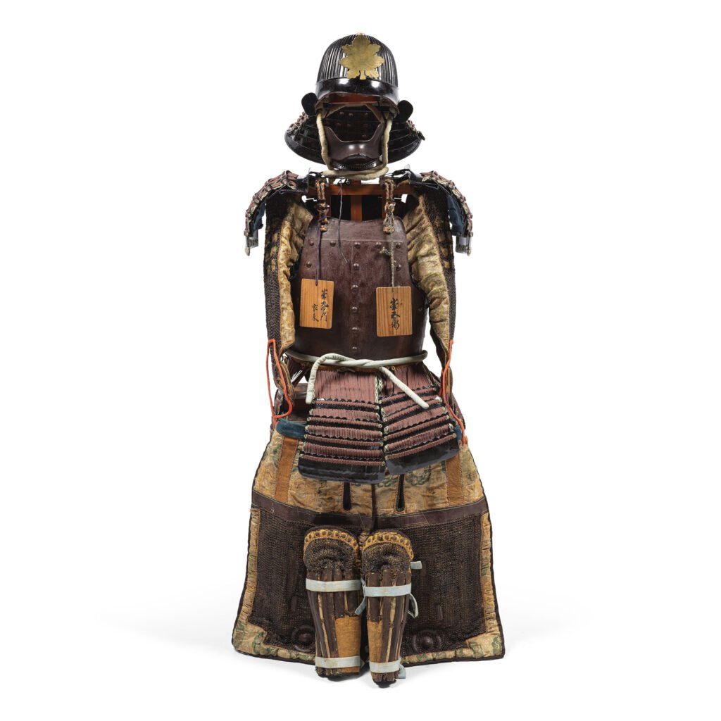 ARMURE EN FER LAQUÉ