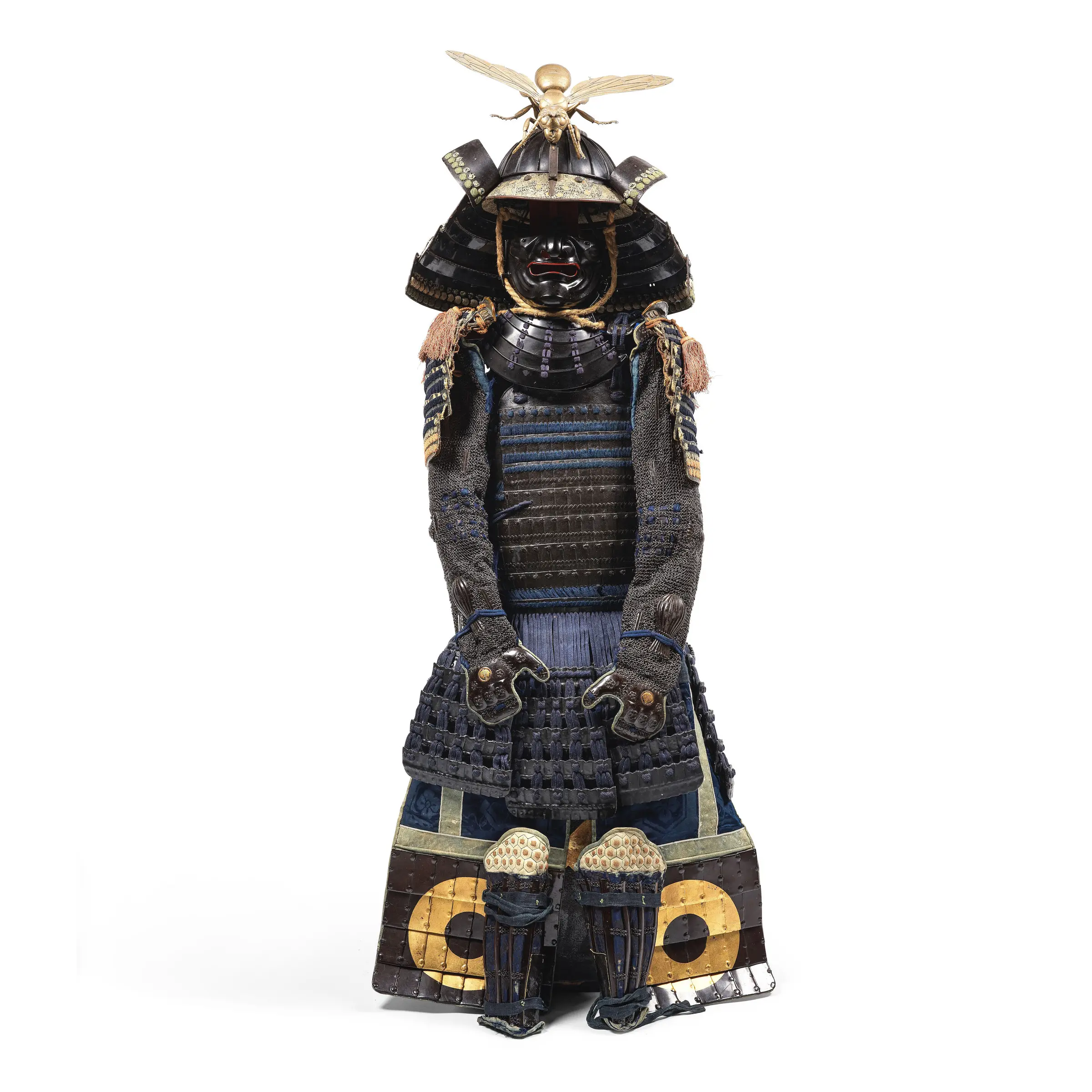 ARMURE LAQUÉE NOIRE2