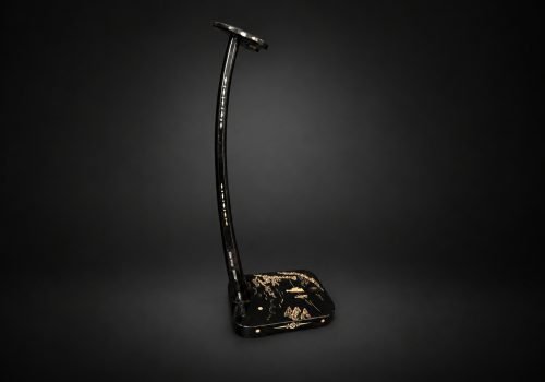 19th Century Katana-kake with Aogai Raden Landscape