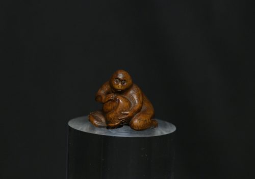 Netsuke Monkey peach wood