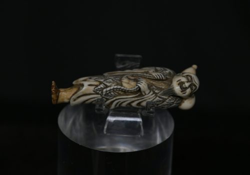 Netsuke seinnen pumpkin ivory