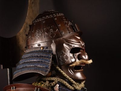 Gusoku con impactos de teppō