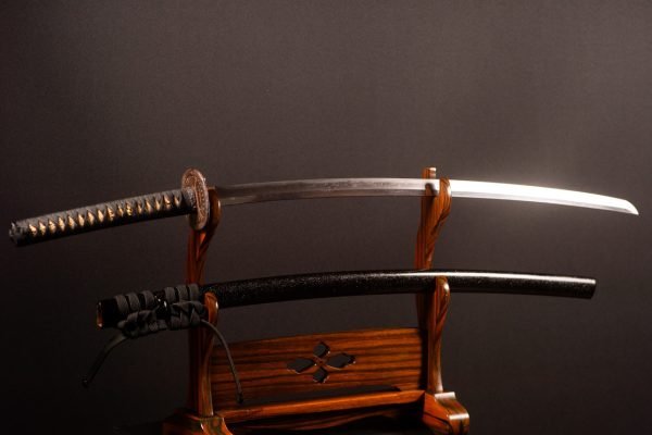 Japanese Katana (Nihontō) – Signed Munetoshi 宗俊 | Early Edo Period | Complete Koshirae & Torokusho