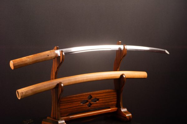 Signed Muromachi Tachi by Tsunahiro – Sōshū Samurai