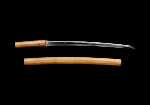 Wakizashi Signed Bitchū Mizuta Kunishige – Sōshū-Influenced Gunome-Midare